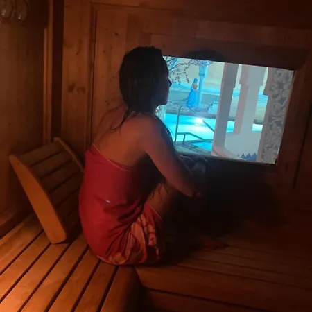 Alba Wellness & Hotel