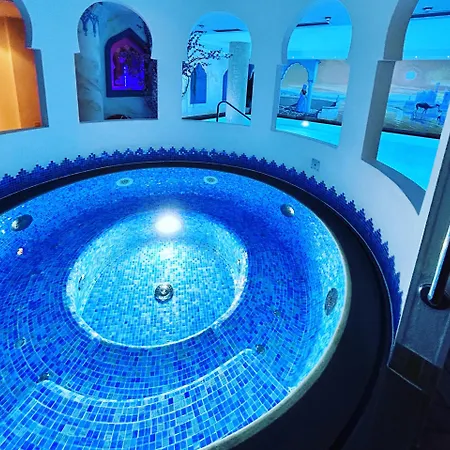 Alba Wellness & Hotel